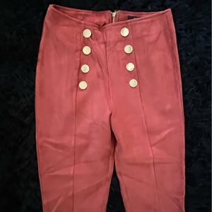 Stretchy leggings size small